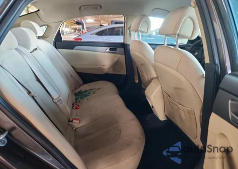 2015 Hyundai Sonata Se z USA, uszkodzony, nr VIN 5NPE24AF2FH199784